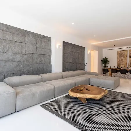 Mega Mansions Mykonos Ftelia (Mykonos)